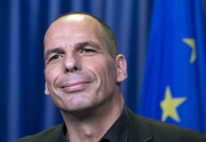 Σούζαν Μουρ: «εγώ θα θυμάμαι την ουσία, όχι το στιλ του Βαρουφάκη»