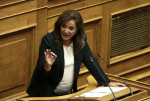 Μπακογιάννη: Δεν έχουμε καταφέρει τίποτα για τους δύο έλληνες στρατιωτικούς