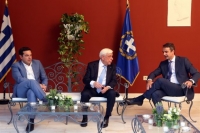 Παιχνίδια εξουσίας, θεωρίες συνωμοσίας και «αριστερά» αλισβερίσια