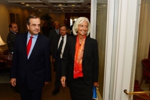 Θολό τοπίο με παζάρια, πιέσεις, εκβιασμούς