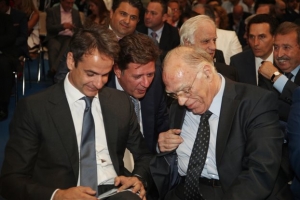 Συνάντηση Μητσοτάκη - Λεβέντη το απόγευμα στη Βουλή
