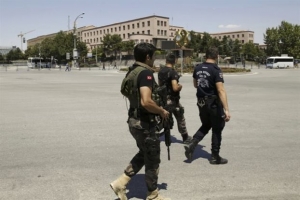 Τουρκία: Συγκρούσεις μεταξύ δυνάμεων ασφαλείας και πραξικοπηματιών