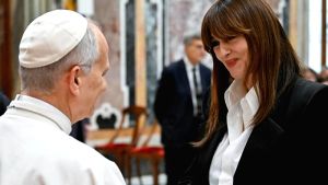 Ο πάπας Λέων ΙΔ’ υποδέχθηκε καλλιτέχνες από όλο τον κόσμο – «Ο κινηματογράφος κινδυνεύει, χρειάζεται προστασία»