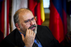 Ξυδάκης: Εφικτή μια αριστερή και κεντρώα πλειοψηφία