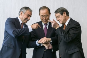 Επιστρέφουν στο Μον Πελερέν Αναστασιάδης και Ακιντζί