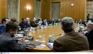 Μαξίμου: Βάζουμε τέλος στο πελατειακό και κομματικό κράτος