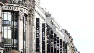 Γαλλία: Δικαστική διαδικασία για την αναστολή της ιστοσελίδας της Shein