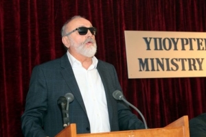 Κουρουμπλής: Επαναξιολόγηση περίθαλψης ασθενών με σκλήρυνση κατά πλάκας