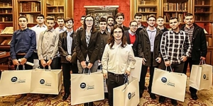 Το Ίδρυμα Ωνάση στηρίζει τη συμμετοχή στις Ολυμπιάδες μαθητών