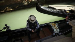 Κορωνοϊός - Ιταλία: Πόλη φάντασμα η Βενετία (video)