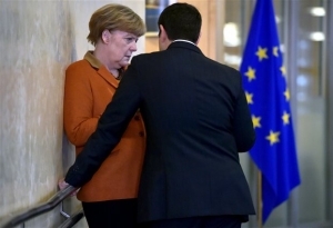 Για τη φύλαξη των ελληνοτουρκικών συνόρων μίλησαν Μέρκελ - Νταβούτογλου