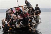 Οι πρόσφυγες σε νέες δοκιμασίες
