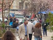 The Bricklayer: Αέρα Χόλιγουντ έφερε ο Άαρον Έκχαρτ στην πλατεία Εμπορίου (pics&amp;vid)