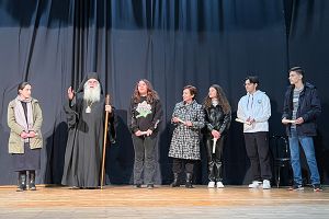 Γουμενίσσης Δημήτριος: Από τους ηλεκτρονικούς πλειστηριασμούς της γνώσης στην πλειοδοσία της θεολογικής ανθρωπιάς