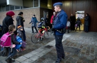 Εκκένωση λυκείων στο Παρίσι μετά από απειλές για βόμβα