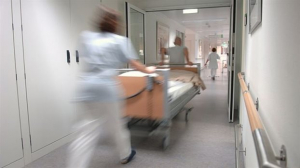 Oι πολίτες δεν γνωρίζουν για τη δωρεάν περίθαλψη σε χώρες της ΕΕ