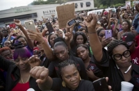 ΗΠΑ: Νέες συγκεντρώσεις μετά το θάνατο του αφροαμερικανού