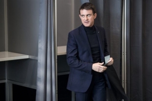 Ακόμα και ο πρώην πρωθυπουργός της Γαλλίας Βαλς ψηφίζει Μακρόν