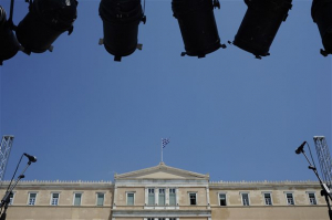 Μεθοδεύσεις, κενά και πρόθυμοι μάρτυρες, γεμάτοι αντιφάσεις