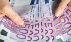 Ανάρπαστα τα 500αευρα!!