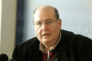 Είκοσι χιλιάδες μόνιμους διορισμούς ζητά το υπουργείο Παιδείας