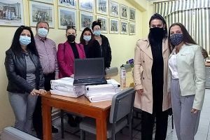 Οι εκπαιδευτικοί του 7ου Δημοτικού ευχαριστούν τους γονείς για την προσφορά 7 laptops
