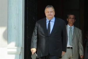 Ούτε χωρίς, ούτε μόνο με το ΠαΣοΚ