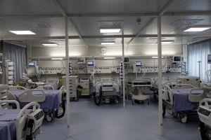 Θεσσαλονίκη: Διαμαρτυρία υγειονομικών για το θάνατο του 7χρονου από στρεπτόκοκκο