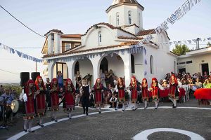 Το 11ο Παιδικό Φεστιβάλ Παραδοσιακών Χορών του Πολιτιστικού Συλλόγου "Άγιος Τρύφων" Γουμένισσας