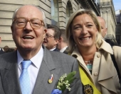 Ζαν-Μαρί Λεπέν: «Εγώ, λυπάμαι, δεν είμαι Charlie»