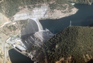 Θεσμοθετείται κανονισμός ασφαλείας φραγμάτων