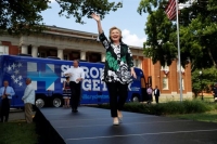 Προβάδισμα 7 μονάδων δίνει στην Κλίντον δημοσκόπηση του CBS