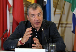 Θεοδωράκης: Θα στηρίξουμε λύση στο Μακεδονικό