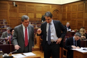 Μητσοτάκης vs Μητρόπουλου για τις προσλήψεις στον δήμο Δραπετσώνας