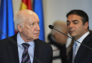 πΓΔΜ: Αισιόδοξος ο Νίμιτς - Για λύση που να σέβεται και τις δύο χώρες έκανε λόγο ο Ντιμιτρόφ