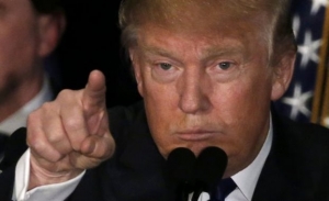 Ντόναλντ Τραμπ: Θα κέρδιζα εύκολα την Χίλαρι Κλίντον