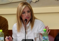 Γεννηματά: Ο κ. Τσίπρας να δώσει λύση, αλλιώς να παραιτηθεί