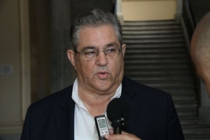 Συνάντηση Τσίπρα - Κουτσούμπα την Παρασκευή