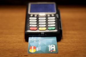 ΒΕΘ: Απαραίτητη η παράταση για την διασύνδεση των POS με τις ταμειακές μηχανές