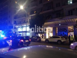 Θεσσαλονίκη: ΙΧ παρέσυρε πεζό στο κέντρο της πόλης – Τραυματίστηκε 43χρονος
