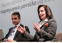 Επιστολή Διαμαντοπούλου σε Γιούνκερ για τη μελέτη των επιπτώσεων εξόδου της χώρας από το ευρώ