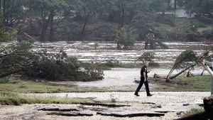 Νεκροί 50 από τις πλημμύρες στο Τέξας, 30 παιδιά αγνοούνται