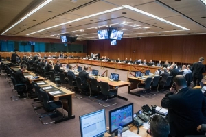 Το «μπαλάκι» στο Eurogroup του Ιανουαρίου για τα βραχυπρόθεσμα μέτρα για το χρέος