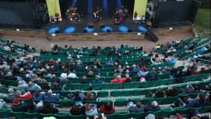 Ισραήλ: Η πρώτη μουσική συναυλία στο Τελ Αβίβ μόνο για εμβολιασμένους