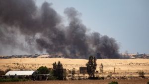Η Χαμάς δηλώνει έτοιμη για “ολοκληρωμένη συμφωνία” εάν το Ισραήλ σταματήσει τον πόλεμο στη Γάζα