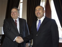 Συνάντηση Κοτζιά - Τσαβούσογλου στις Βρυξέλλες