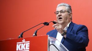 Δ. Κουτσούμπας: “Να μετατραπεί η ψήφος μας σε ένα γερό χαστούκι για την αντιλαϊκή πολιτική, για την ΕΕ, για την κυβέρνηση της ΝΔ και τα άλλα κόμματα του κεφαλαίου”
