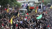 Ιράν: Πλήθος κόσμου συμμετείχε στην κηδεία του ηγέτη της Χαμάς, Ισμαήλ Χανίγια, εκκλήσεις για εκδίκηση