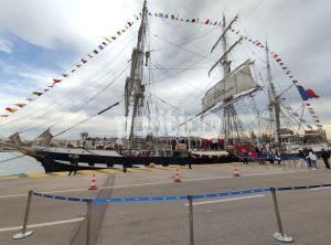 Ολυμπιακοί Αγώνες 2024: Έφτασε στη Μασσαλία η Φλόγα – Πυρετώδεις προετοιμασίες για μια υπέρλαμπρη τελετή