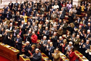 Το Ελληνικό Κοινοβούλιο και οι προγραμματικές δηλώσεις